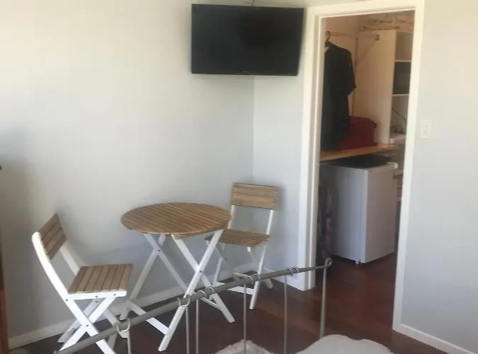 Eastside Apartment *